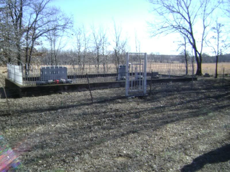 Labadie Mansion as of 2009 (New pics) Underground Ozarks